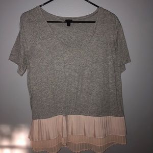 tshirt with pink ruffle